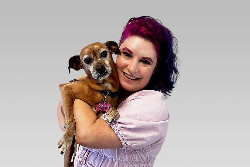 Savannah Hemmig Marriage & Family Therapist and her dog